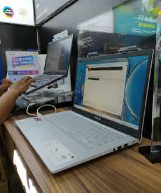 10 Toko Laptop Tangerang Terbaru & Lengkap 2023