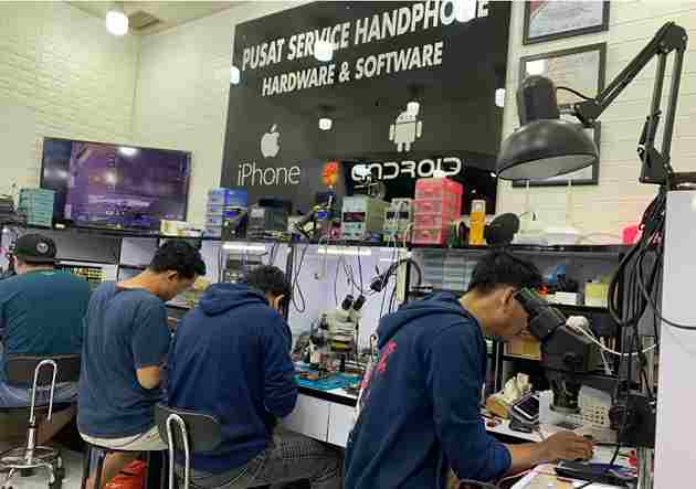 10 Tempat Service Hp Jakarta Timur 2023 Terbaru, Samsung-Xiaomi