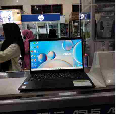 10 Toko Laptop Kudus 2024 Terlengkap Paling Murah & Bergaransi