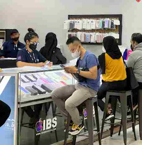 10 Toko iPhone Di Bandung 2024 Lengkap Dan Murah, iphone Second BEC 