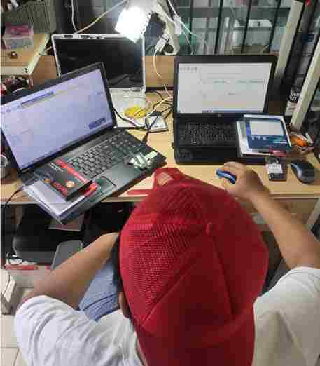 10 Tempat Service Laptop Malang Terdekat murah cepat Dan Berkualitas 2024