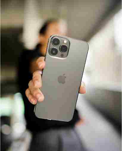10 Toko iPhone Di Solo Murah & Jual iphone second Berkualitas 2024